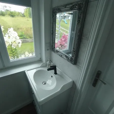 Letniskowy 度假居 *